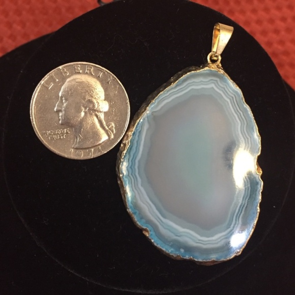 Pendant - Picture 2 of 4